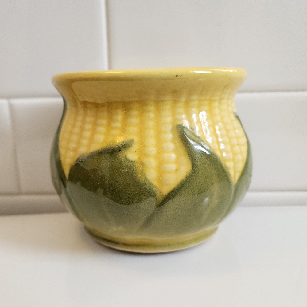 Vintage USA 78 Shawnee Pottery Corn King Sugar Bowl Yellow and Green (B)
